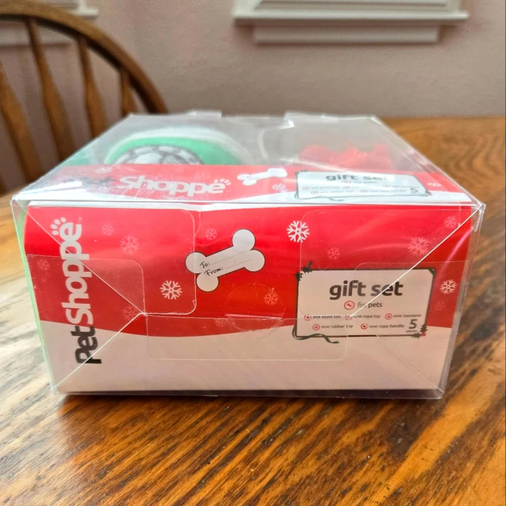 👀50% OFF - NWT‼️ Pet Shoppe brand 4-piece Dog Toy Set